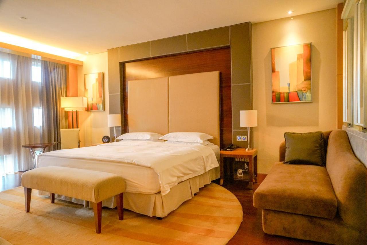 ไฮเแอ็ท รีเจนซี ตงกวน Hotel ภายนอก รูปภาพ